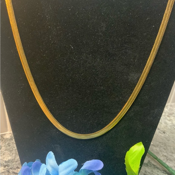 ♥️BRAND NEW from Nordstrom Gold Serpentine 18k gold plated Necklace. - Picture 3 of 6